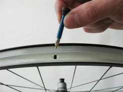 Var Valvole Presta Alluminio 35mm Blu 2pz